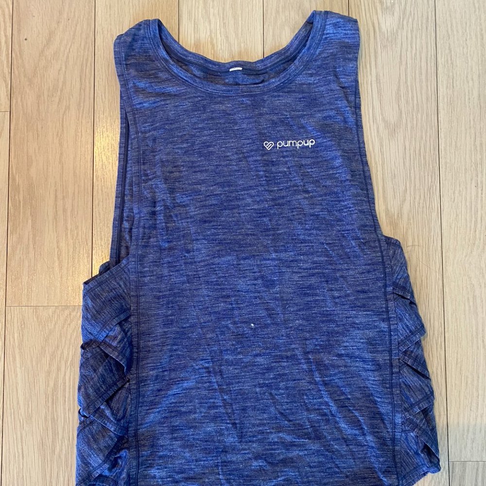 Lululemon Var-City Muscle Tank  *Logo reflected in price*